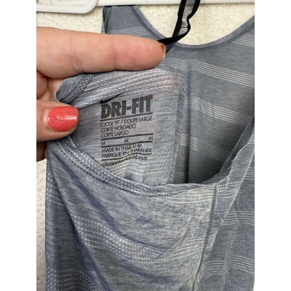 Nike Dri-Fit Tank Top Set of 2 Womens Medium‎ Athletic Running Golf Sleeveless - Picture 6 of 11